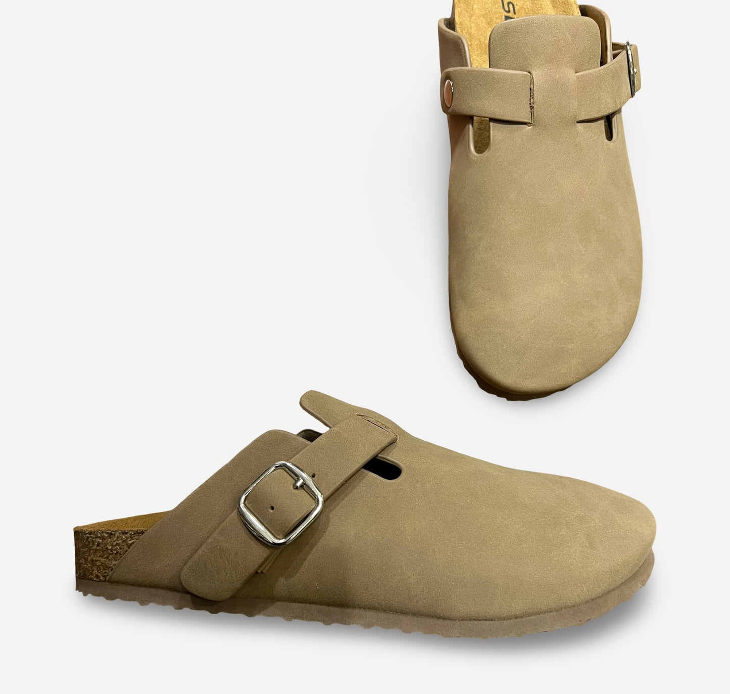 Soda Regis Clogs
