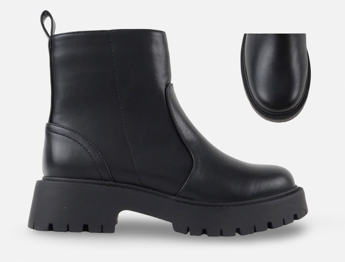 Soda Irwin Ankle Boots