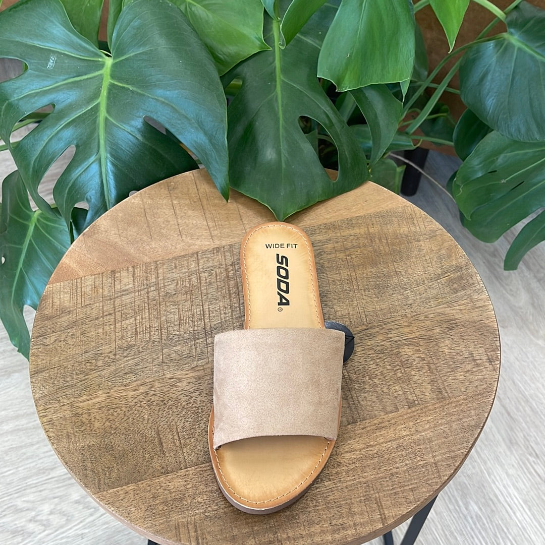 Soda Event Wide Fit Sandal