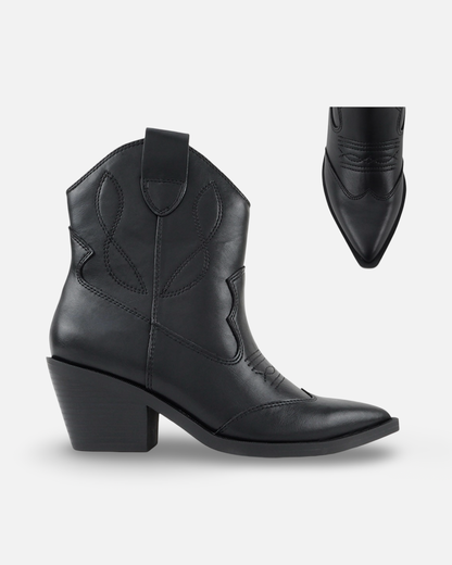 Soda Incity Ankle Cowgirl Boots