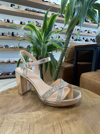 Delicious Fatima Rhinestone Platform Heel