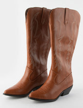 Load image into Gallery viewer, Soda Cowboy Women Boot
