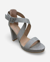 Load image into Gallery viewer, Forever Plamer Platform Heel
