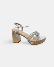 Load image into Gallery viewer, Forever Lessa Platform Heel
