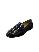 Load image into Gallery viewer, Soda Snack Patent Loafer Flats
