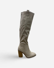 Load image into Gallery viewer, Soda Ulrica Suede Boot
