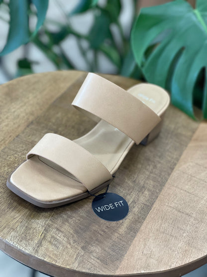 Cityclassified Glory Wide Fit Heel