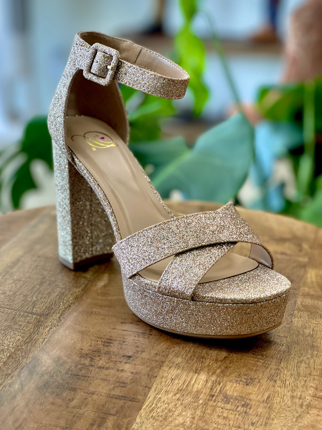 Delicious Sandrea  Platform Heel