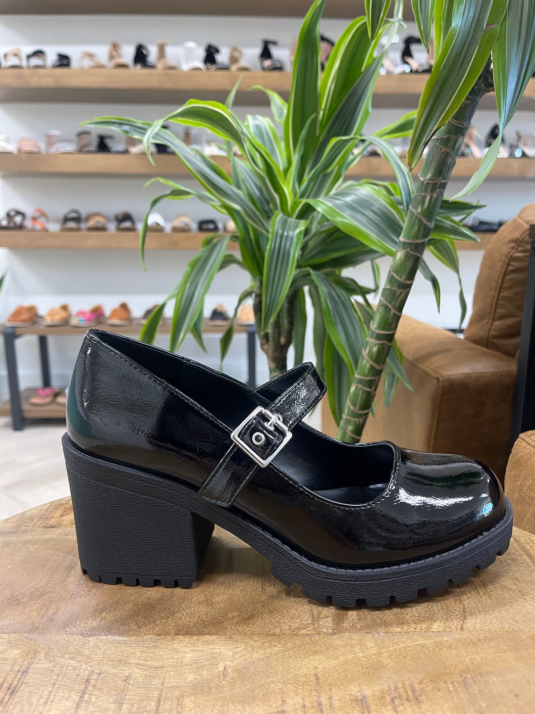 Soda Eviana Platform Mary Jane