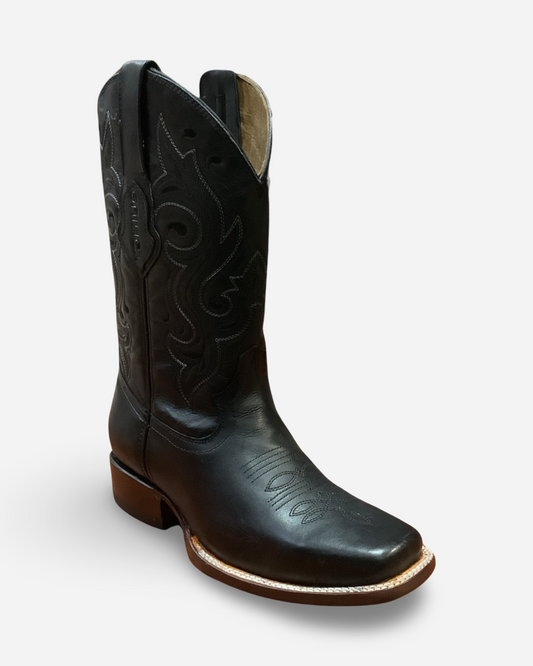 Quincy Q8125405 Black Square Toe Boots