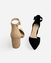 Load image into Gallery viewer, Classified Ingrid Low Heel Pointed Toe Pumps
