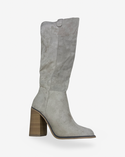 Soda Ulrica Suede Boot