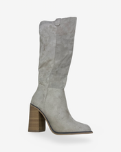 Load image into Gallery viewer, Soda Ulrica Suede Boot
