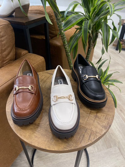 Soda Theos Platform Loafer