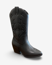 Load image into Gallery viewer, Soda Orville Western Boot
