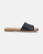 Load image into Gallery viewer, Soda Board Sandal
