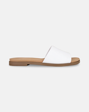 Load image into Gallery viewer, Soda Board Sandal
