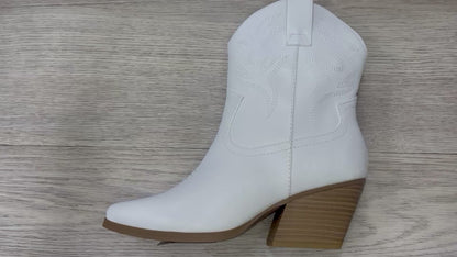 Soda Blazing Ankle Cowboy Boots
