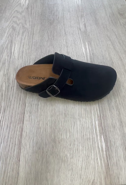 Soda Regis Clogs