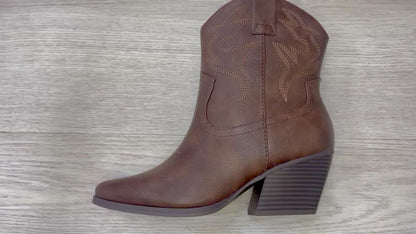 Soda Blazing Ankle Cowboy Boots