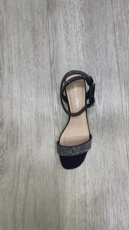 Classified Folger Chunky Heel