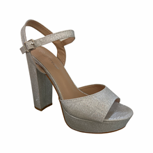 Load image into Gallery viewer, Forever Yula-17 Platform Heel
